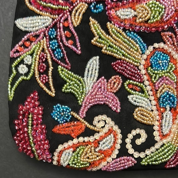 Express 90s Retro Style Black Beaded Women's Bag in Colorful Beads and Sequins - Picture 5 of 14